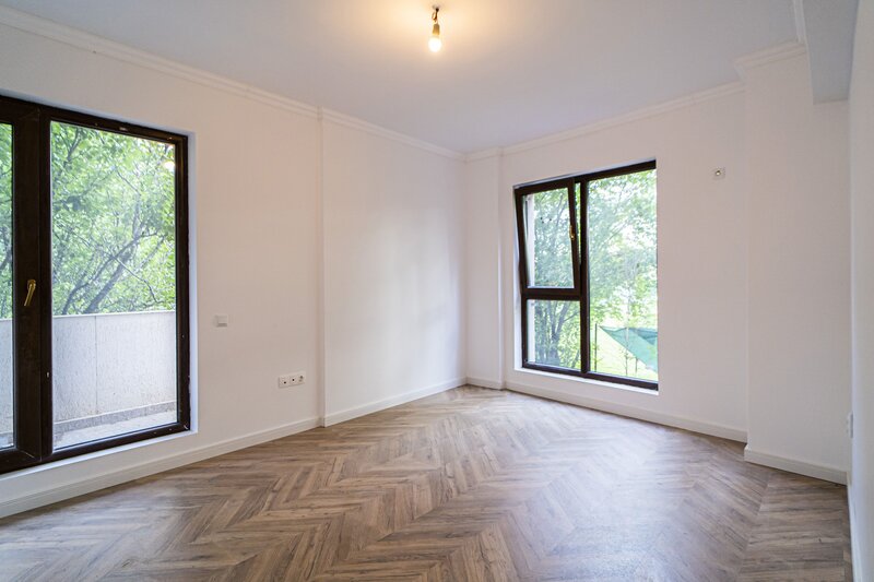 Prelungirea Ghencea, 3 camere, 62 mp + terasa 20 mp+ teren 128 mp, comision 0%